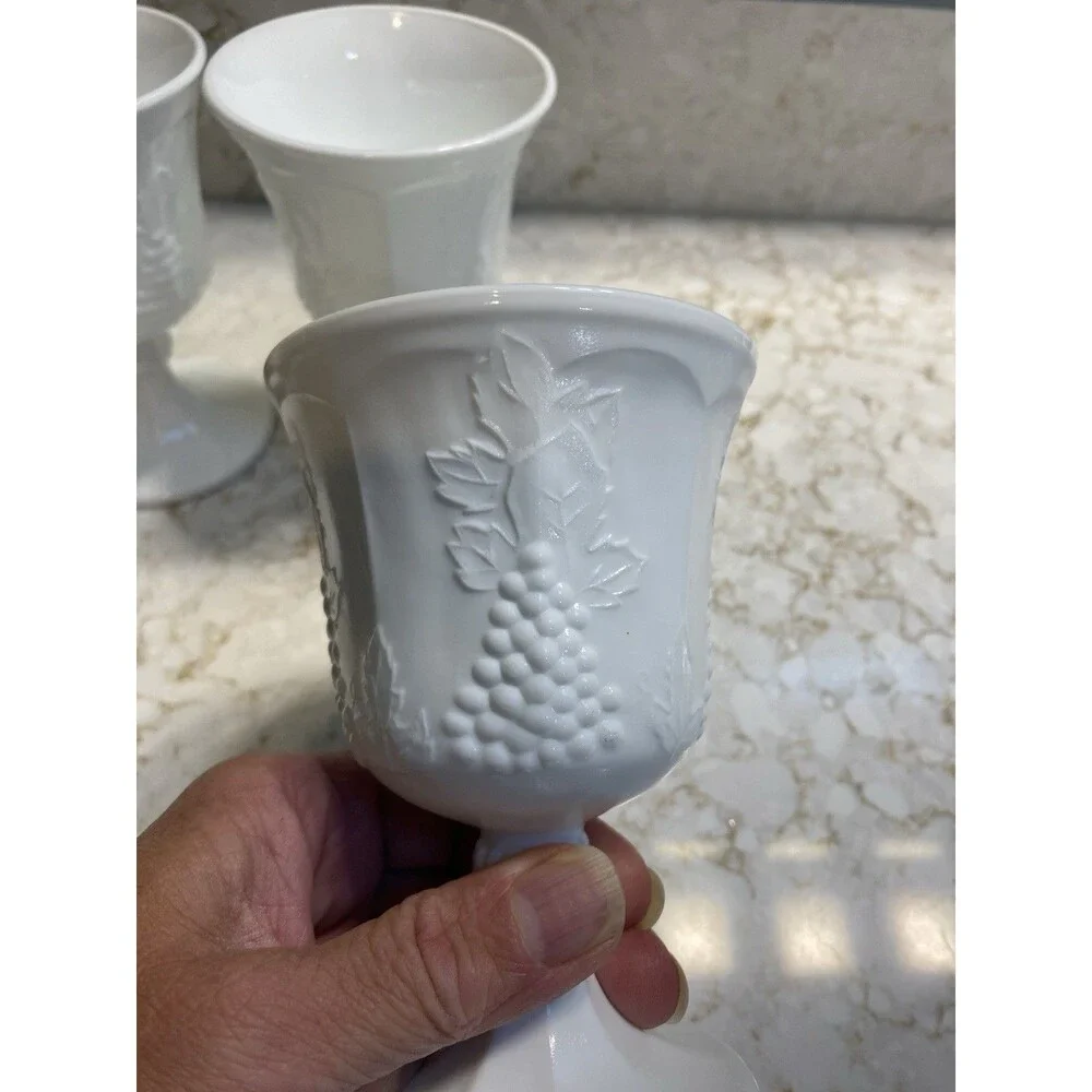Set of 4 White Milk Glass Grape Pattern Pedestal Goblets 10 oz Vintage Drinkware